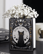 Lille porcelæn bogvase - Black Cat Magic Book of Spells  (FORUDBESTILLING)